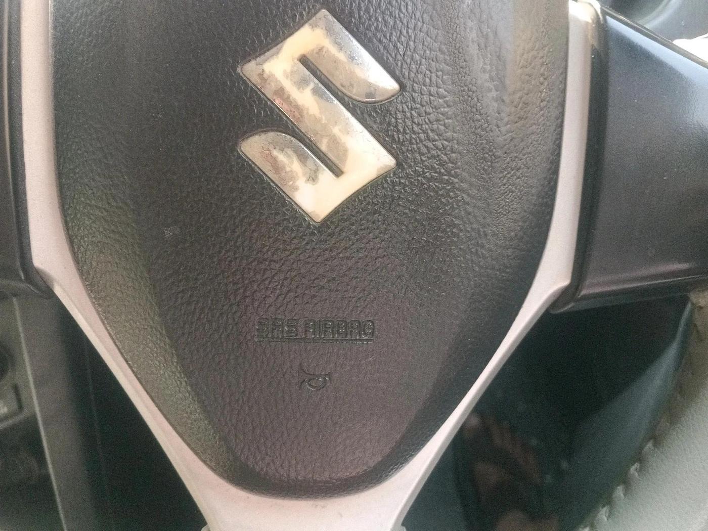 2013 Maruti Swift ZXI, Petrol, Manual, 1,03,827 km, interior