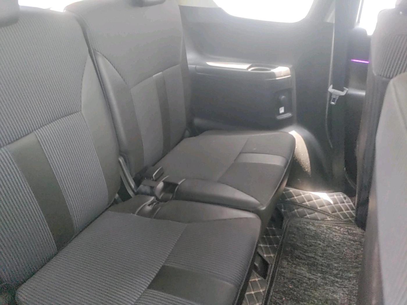 2022 Maruti XL6 ZETA MT, Petrol, Manual, 23,520 km, interior