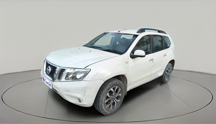 2015 Nissan Terrano XL O (D), Diesel, Manual, 87,744 km, exterior