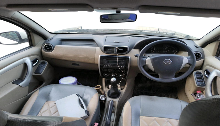 2015 Nissan Terrano XL O (D), Diesel, Manual, 87,744 km, interior