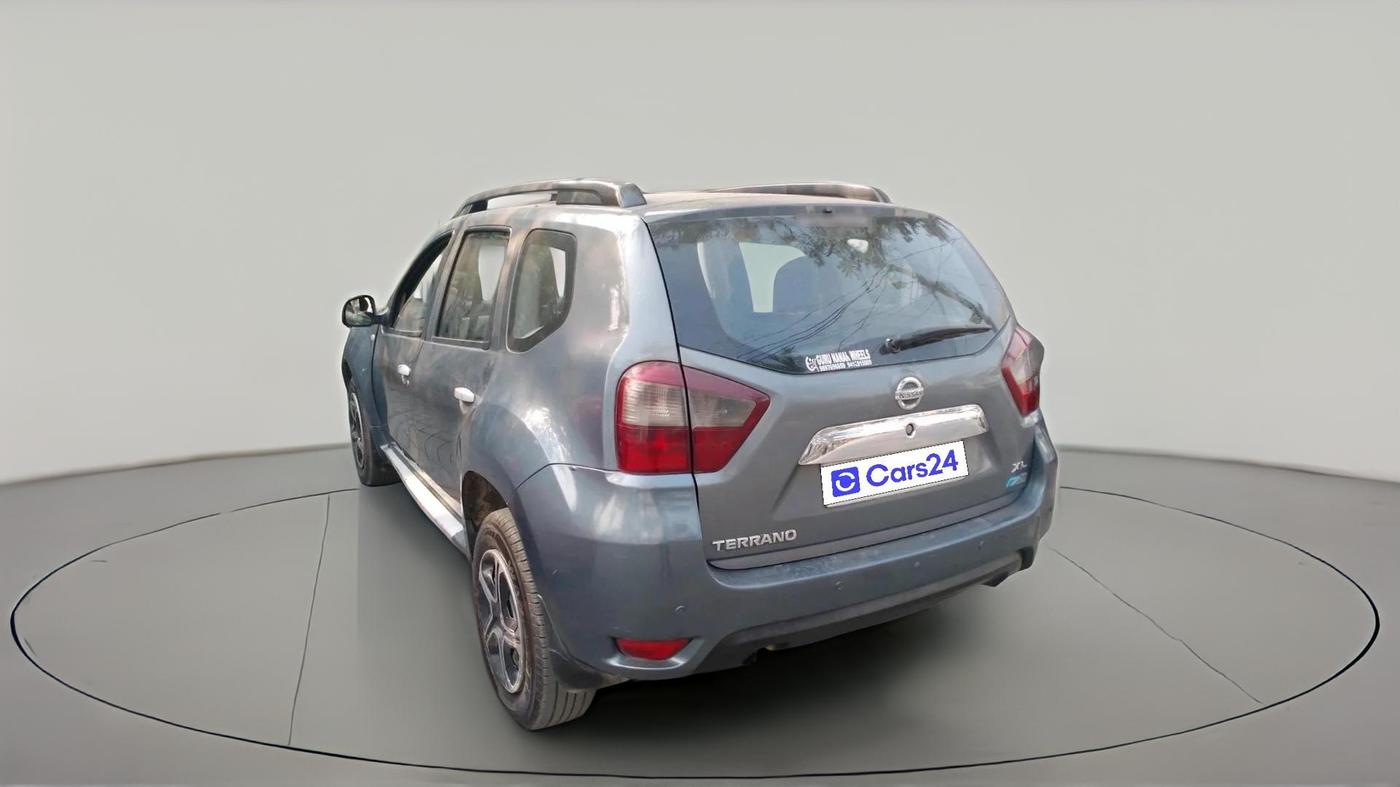2014 Nissan Terrano XL (D), Diesel, Manual, 1,94,800 km, exterior