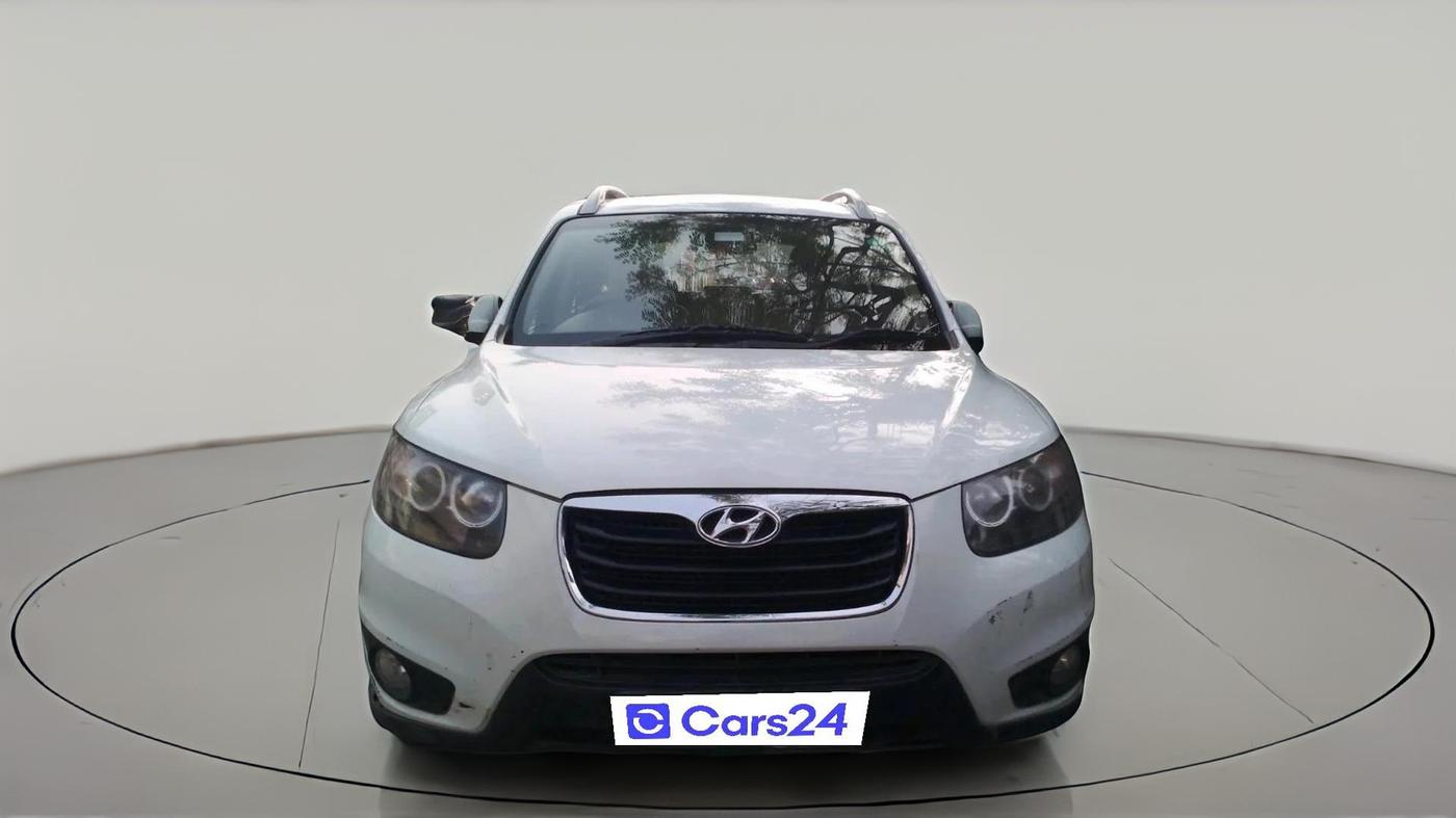 2013 Hyundai Santa Fe 2 WD, Diesel, Manual, 1,42,389 km, exterior