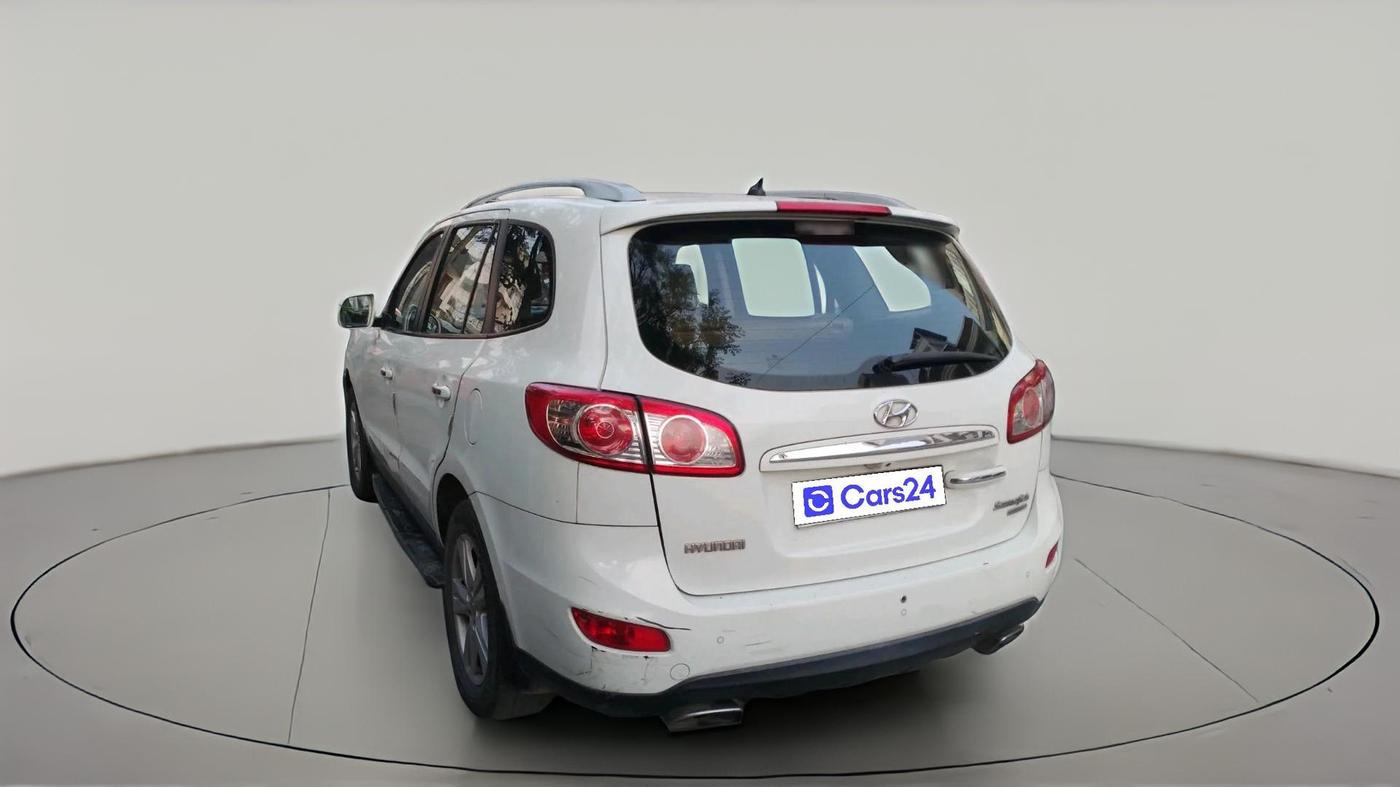 2013 Hyundai Santa Fe 2 WD, Diesel, Manual, 1,42,389 km, exterior