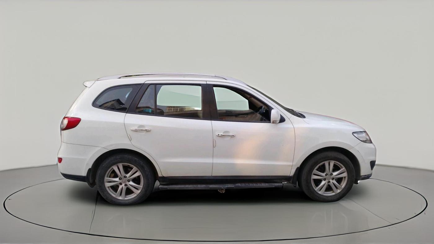 2013 Hyundai Santa Fe 2 WD, Diesel, Manual, 1,42,389 km, exterior