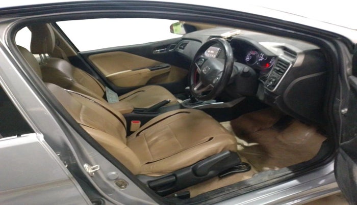 2022 Honda City 1.5L I-VTEC V MT 5TH GEN, Petrol, Manual, 62,632 km, interior