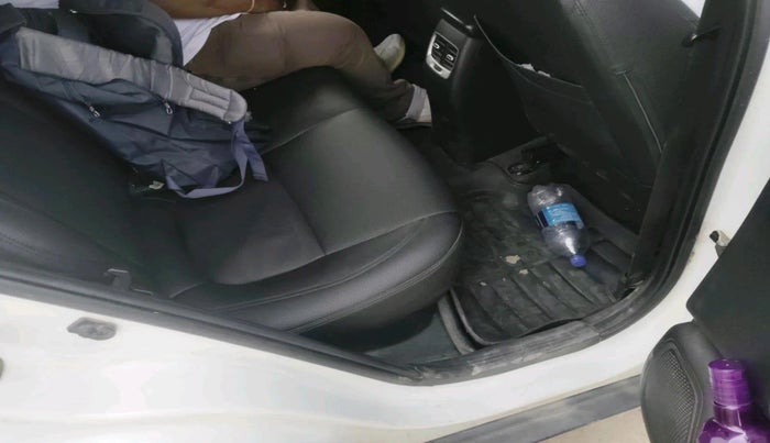 2020 Hyundai VENUE S 1.2, Petrol, Manual, 1,07,006 km, interior