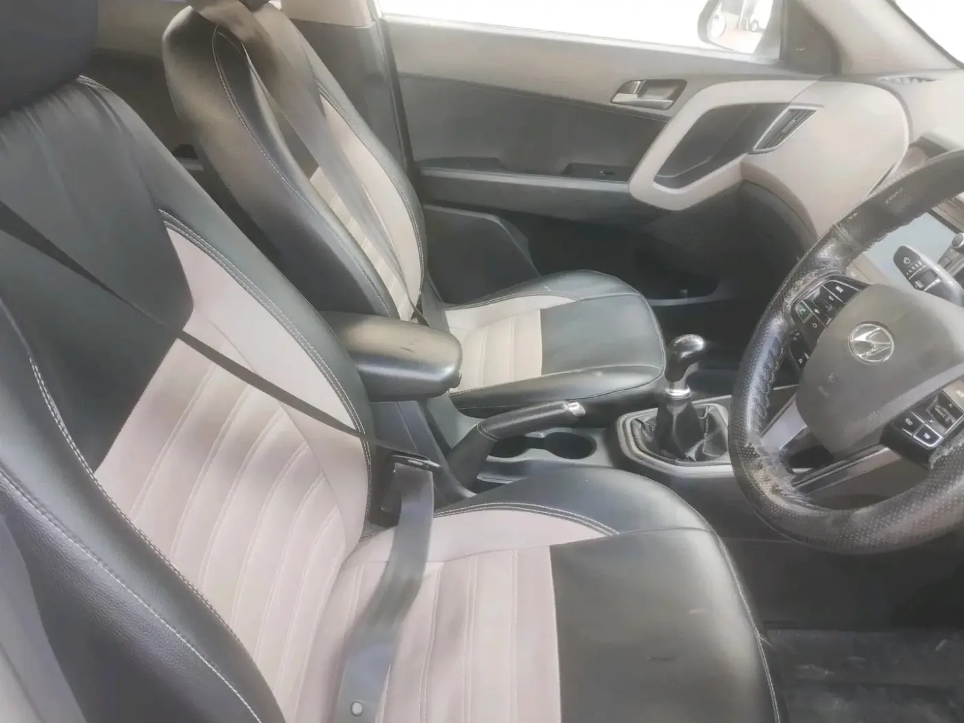 2016 Hyundai Creta S PLUS 1.4 DIESEL, Diesel, Manual, 1,03,032 km, interior