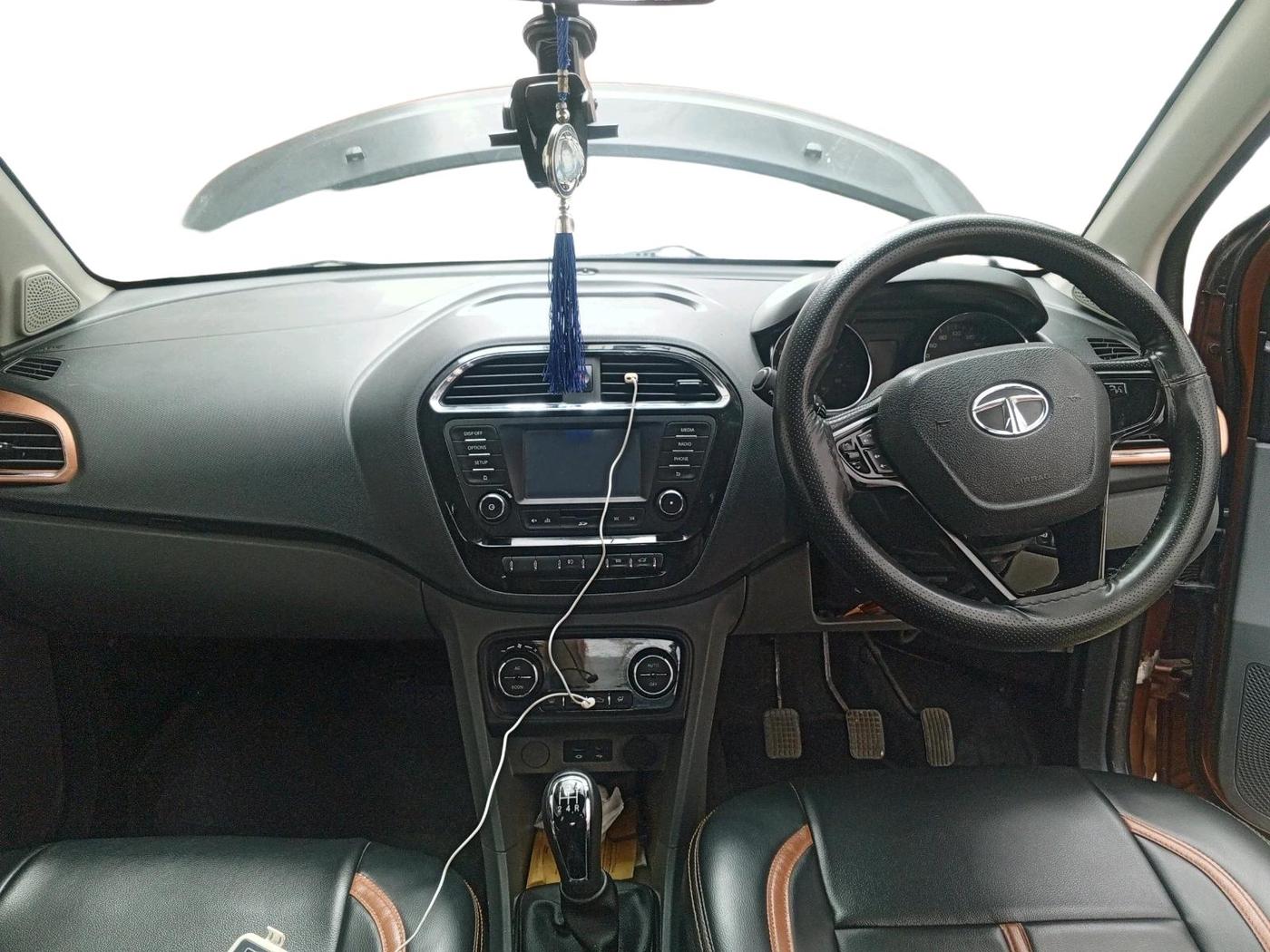 2018 Tata TIGOR XZ (O) PETROL, Petrol, Manual, 46,950 km, interior