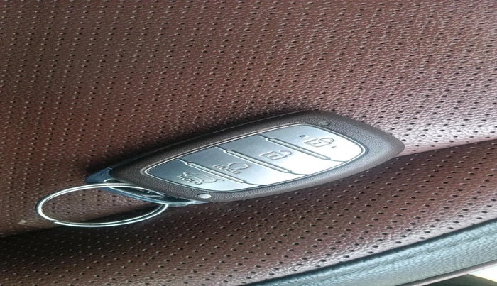 2023 Hyundai ALCAZAR PLATINUM 1.5 TURBO PETROL MT 7STR, Petrol, Manual, 24,326 km, interior