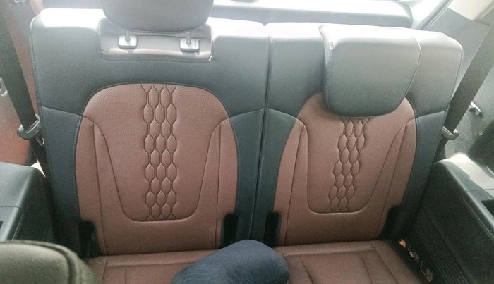 2023 Hyundai ALCAZAR PLATINUM 1.5 TURBO PETROL MT 7STR, Petrol, Manual, 24,326 km, interior