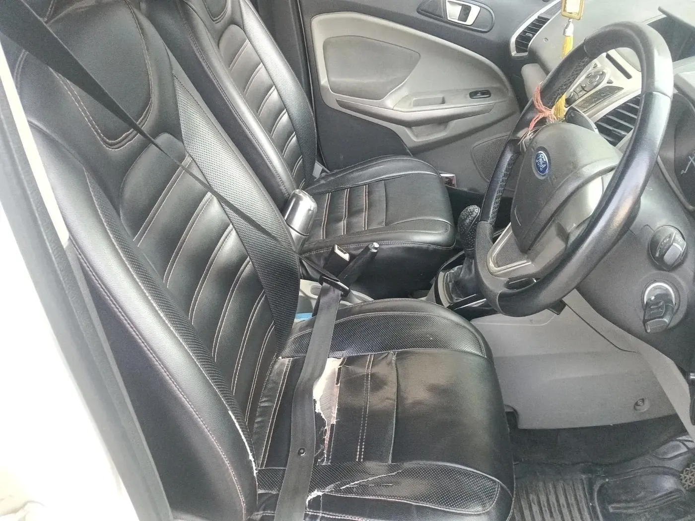 2013 Ford Ecosport TITANIUM 1.5L DIESEL, Diesel, Manual, 89,740 km, interior