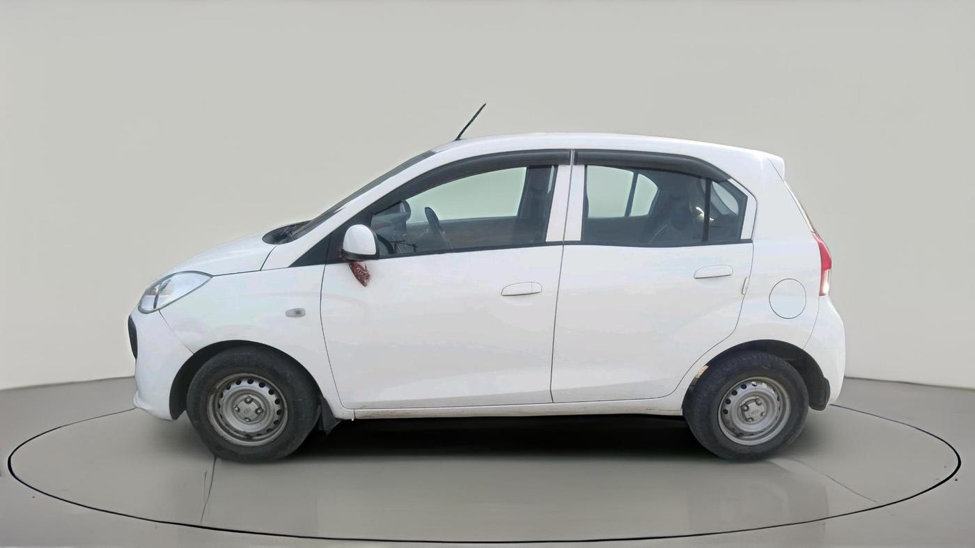 2021 Hyundai NEW SANTRO MAGNA AMT, Petrol, Automatic, 72,786 km, exterior