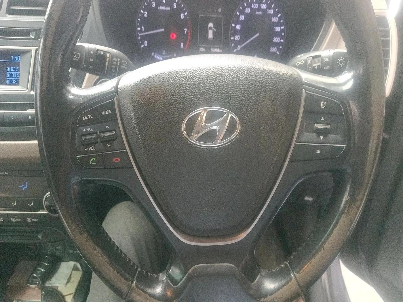 2015 Hyundai Elite i20 ASTA 1.2, Petrol, Manual, 59,808 km, interior