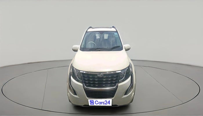 2017 Mahindra XUV500 W10, Diesel, Manual, 49,426 km, exterior