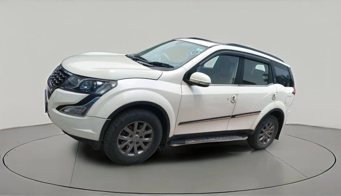 2017 Mahindra XUV500 W10, Diesel, Manual, 49,426 km, exterior