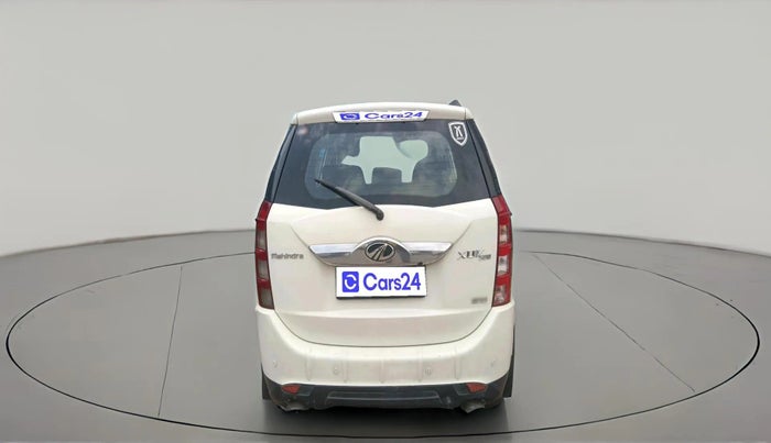 2017 Mahindra XUV500 W10, Diesel, Manual, 49,426 km, exterior