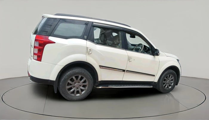 2017 Mahindra XUV500 W10, Diesel, Manual, 49,426 km, exterior