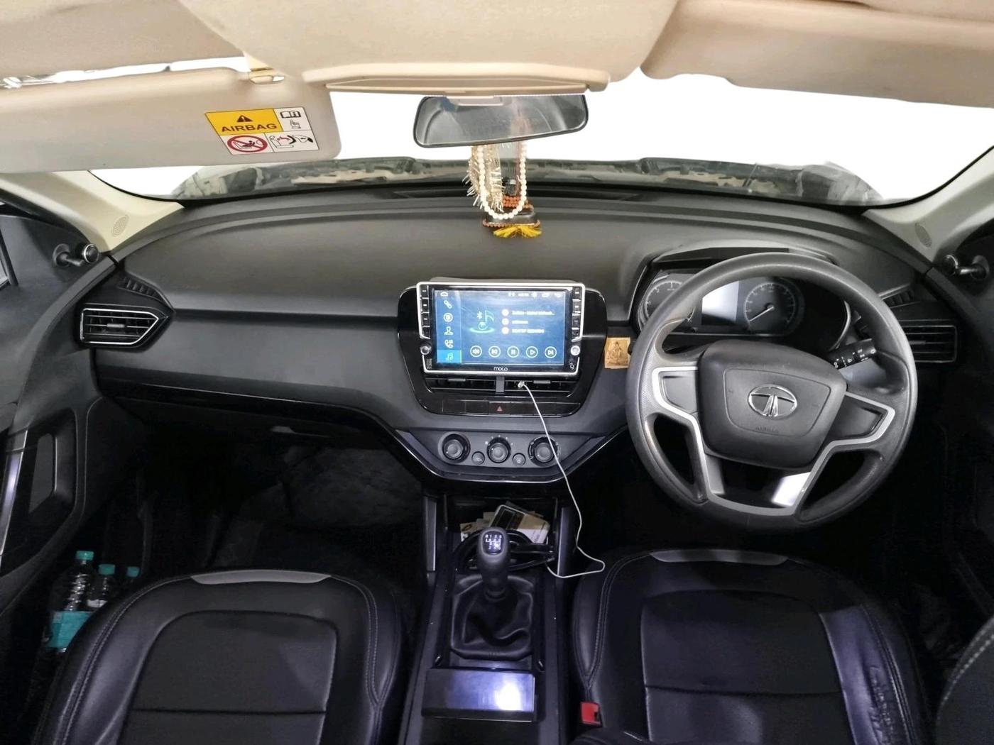 2021 Tata Harrier XE 2.0L KRYOTEC, Diesel, Manual, 1,10,030 km, interior