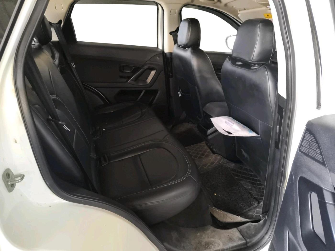 2021 Tata Harrier XE 2.0L KRYOTEC, Diesel, Manual, 1,10,030 km, interior