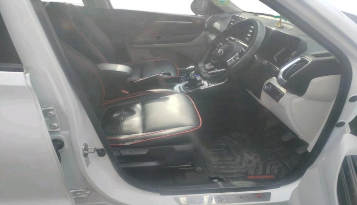 2020 KIA SONET HTX 1.0 IMT, Petrol, Manual, 42,331 km, interior