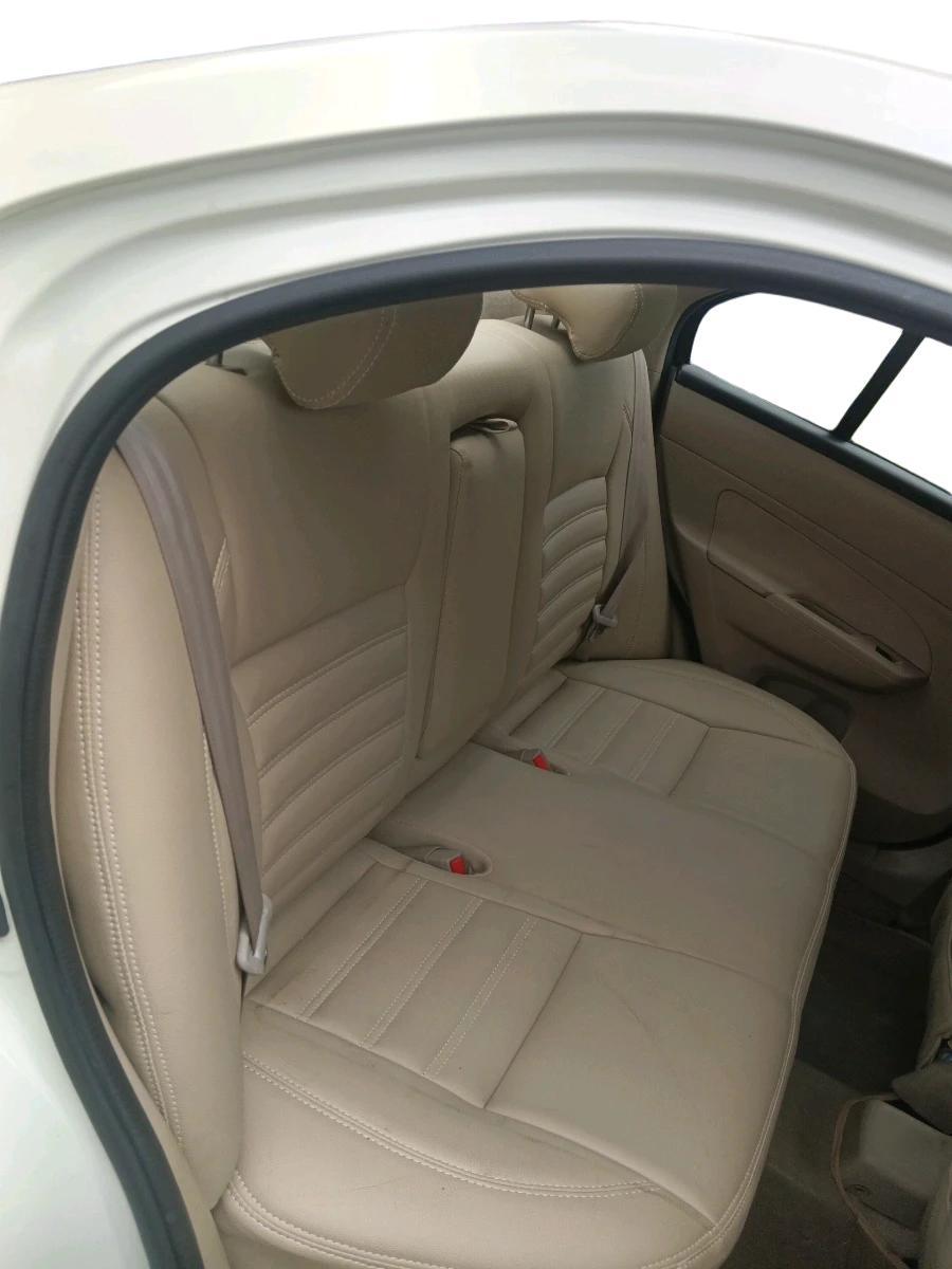 2013 Maruti Swift Dzire VXI, Petrol, Manual, 25,136 km, interior