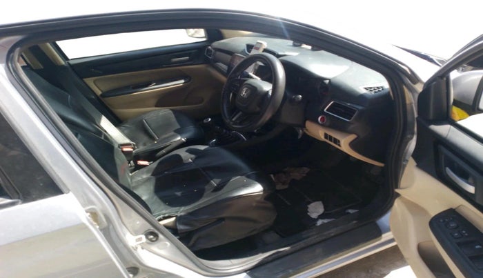 2020 Honda Amaze 1.2L I-VTEC V, Petrol, Manual, 41,640 km, interior