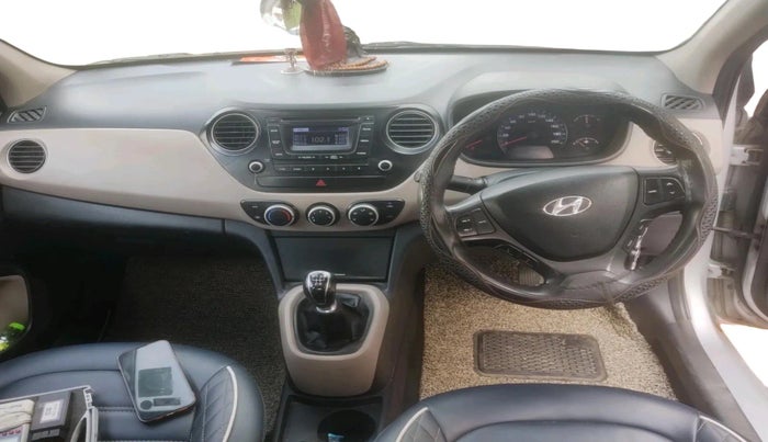 2014 Hyundai Xcent S 1.1 CRDI, Diesel, Manual, 1,65,023 km, interior