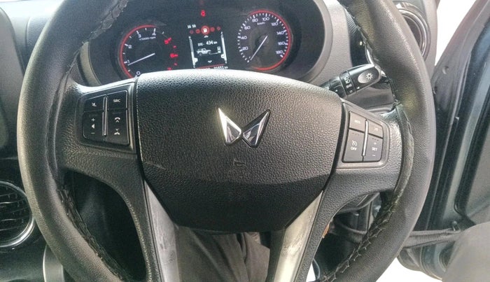 2023 Mahindra Thar LX D HT 2WD MT, Diesel, Manual, 31,651 km, interior