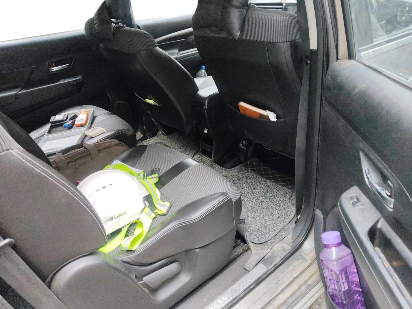 2020 Maruti XL6 ZETA MT, Petrol, Manual, 1,54,027 km, interior