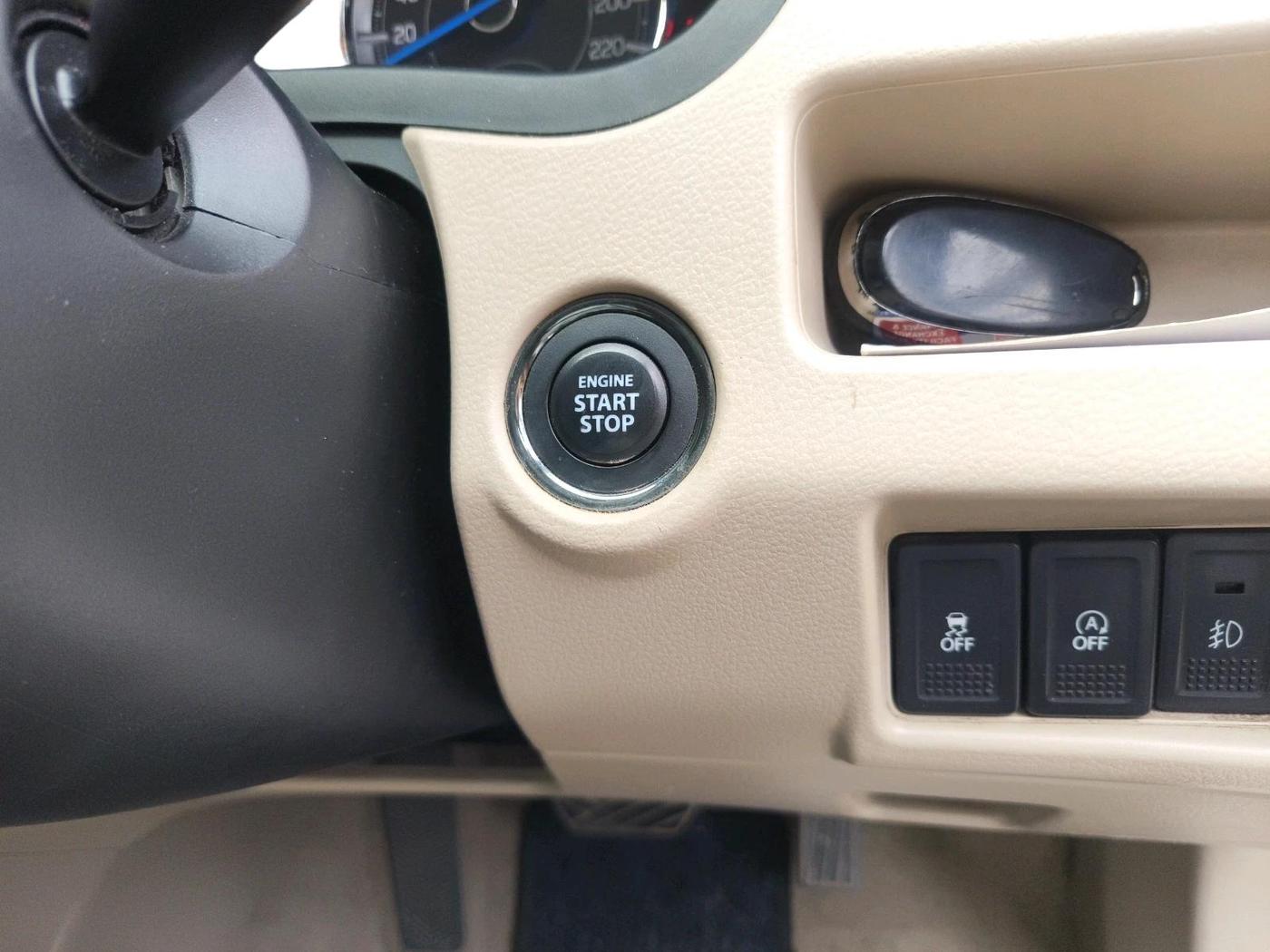 2018 Maruti Ciaz ALPHA  AT 1.5 SHVS PETROL, Petrol, Automatic, 27,140 km, interior