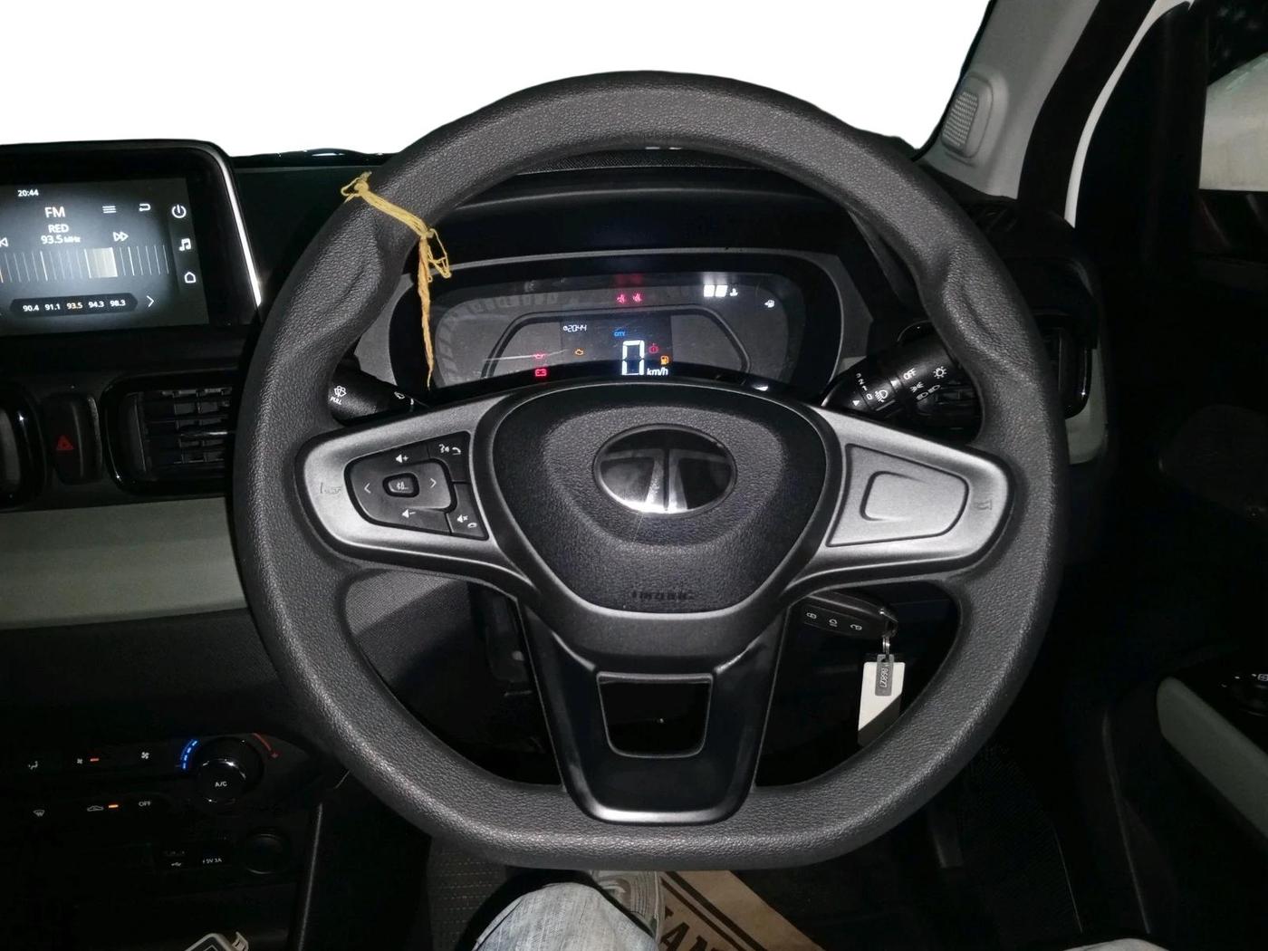 2025 Tata PUNCH Adventure Plus, Petrol, Manual, 1,338 km, interior