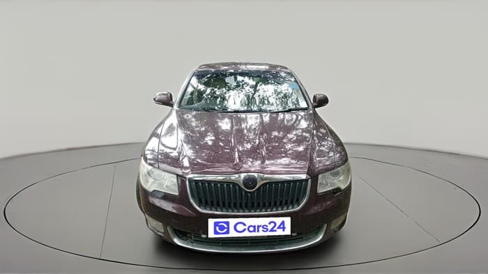 2011 Skoda Superb ELEGANCE 2.0 TDI CR AT, Diesel, Automatic, 1,39,381 km, exterior