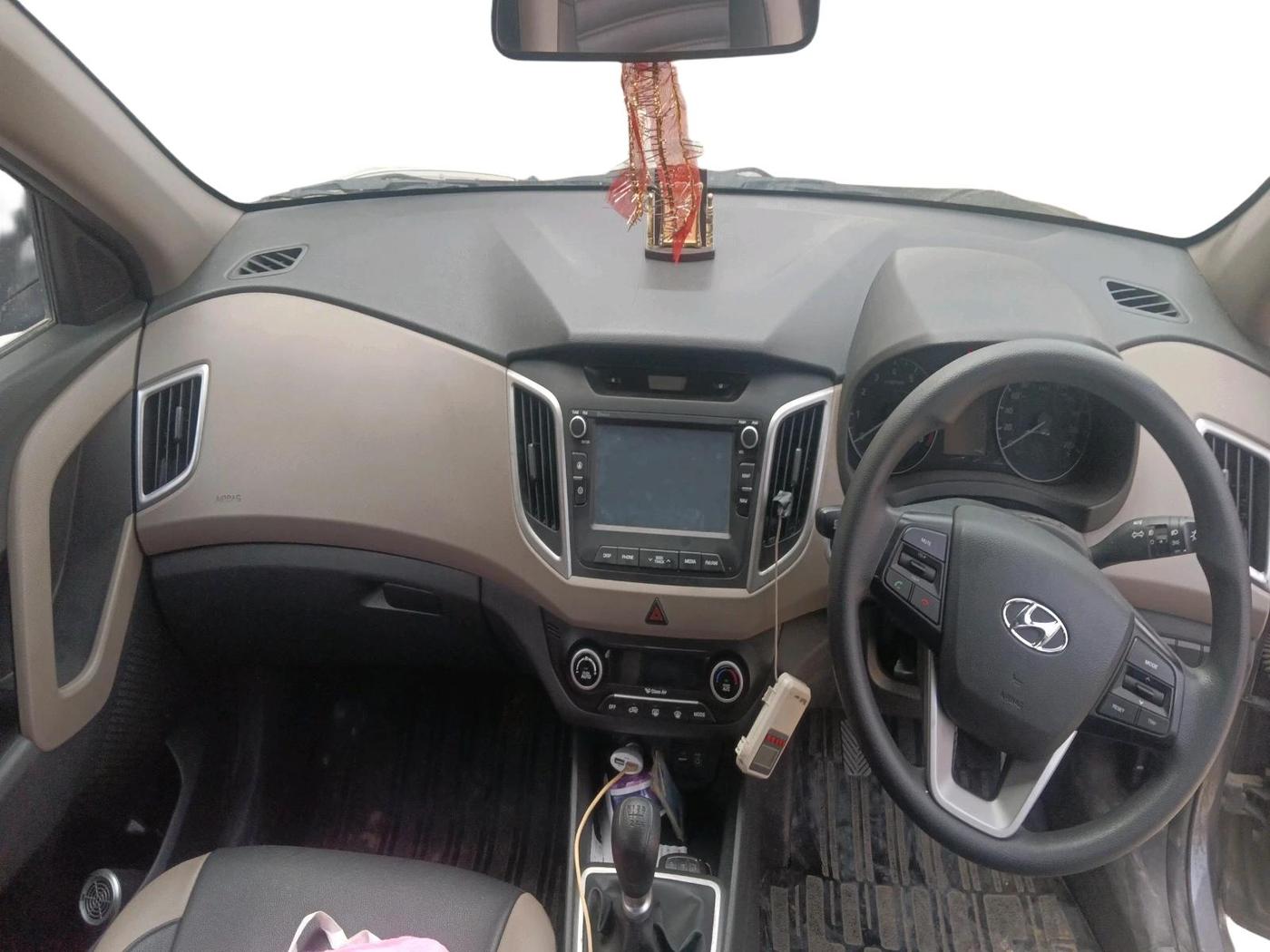 2018 Hyundai Creta SX PLUS 1.6 PETROL, Petrol, Manual, 32,838 km, interior