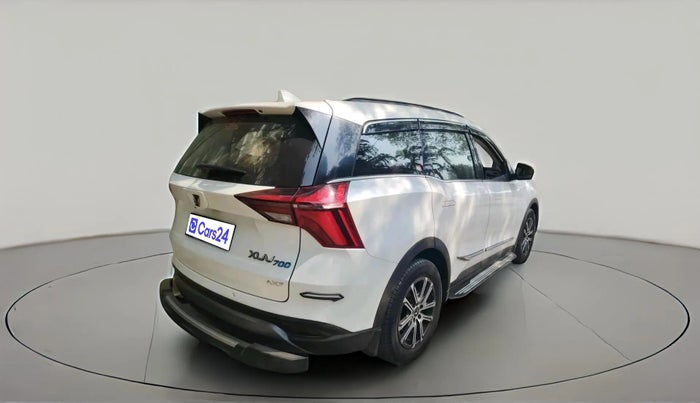 2022 Mahindra XUV700 AX 7 P MT 7 STR, Petrol, Manual, 54,501 km, exterior