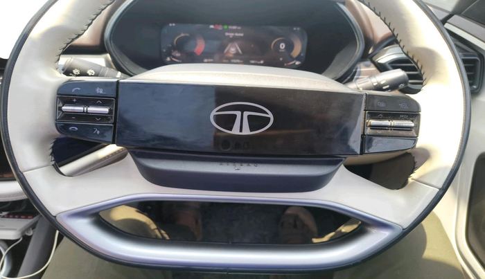 2024 Tata Safari ACCOMPLISHED PLUS DUAL TONE, Diesel, Manual, 17,275 km, interior