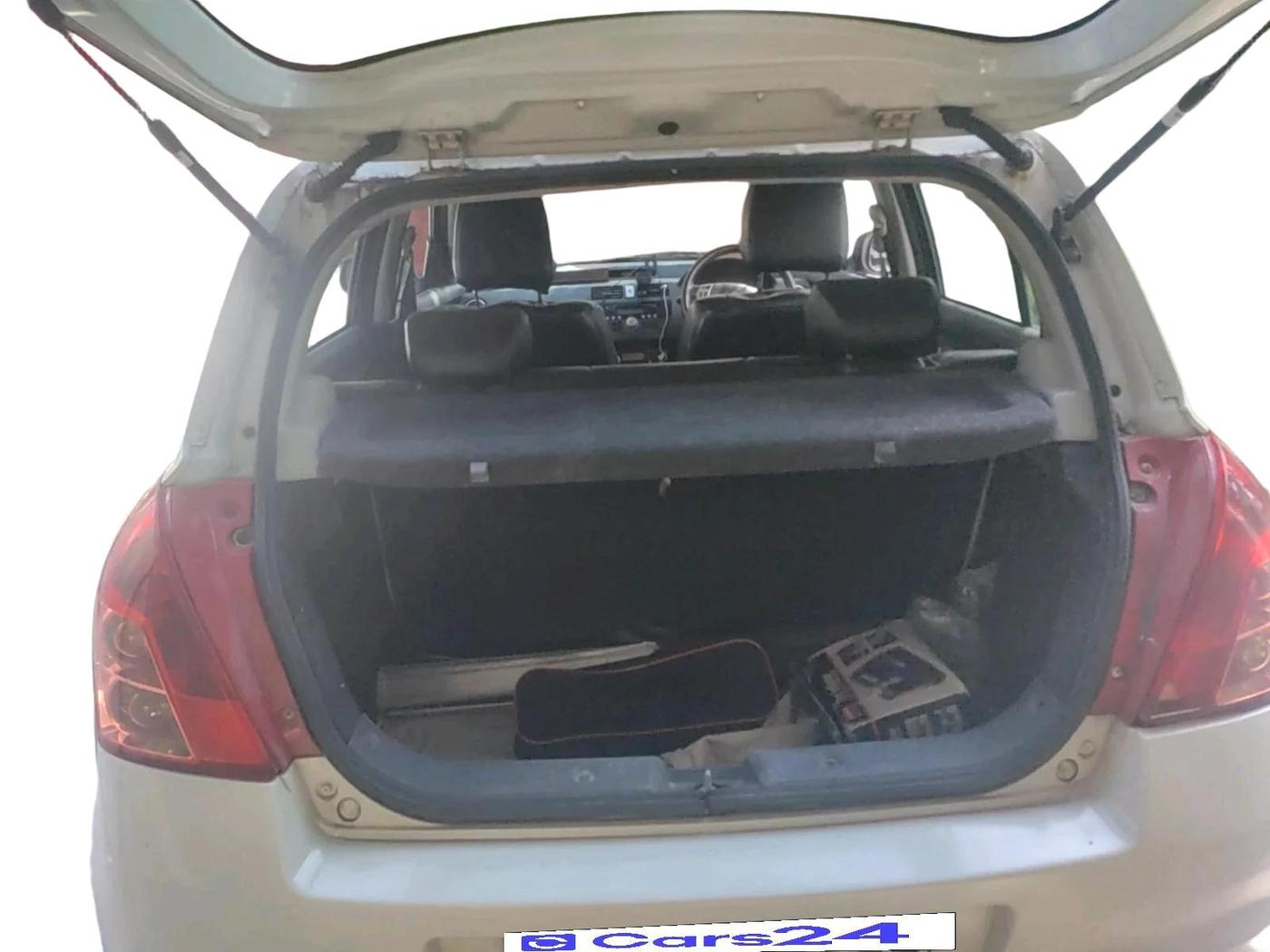 2010 Maruti Swift ZXI, Petrol, Manual, 65,094 km, exterior