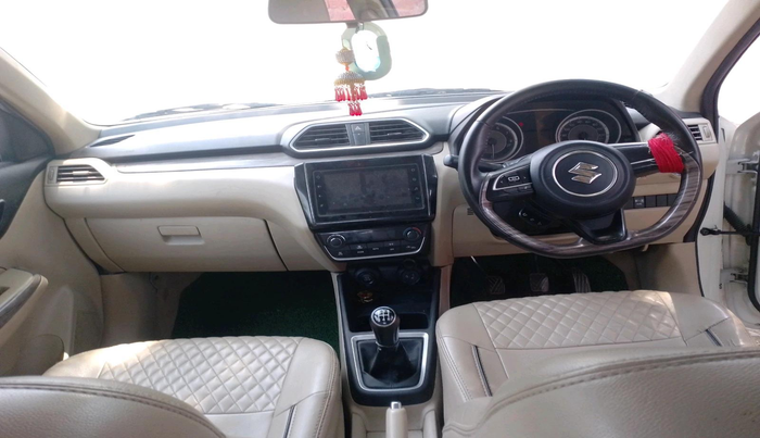 2022 Maruti Dzire ZXI CNG, CNG, Manual, 1,23,122 km, interior