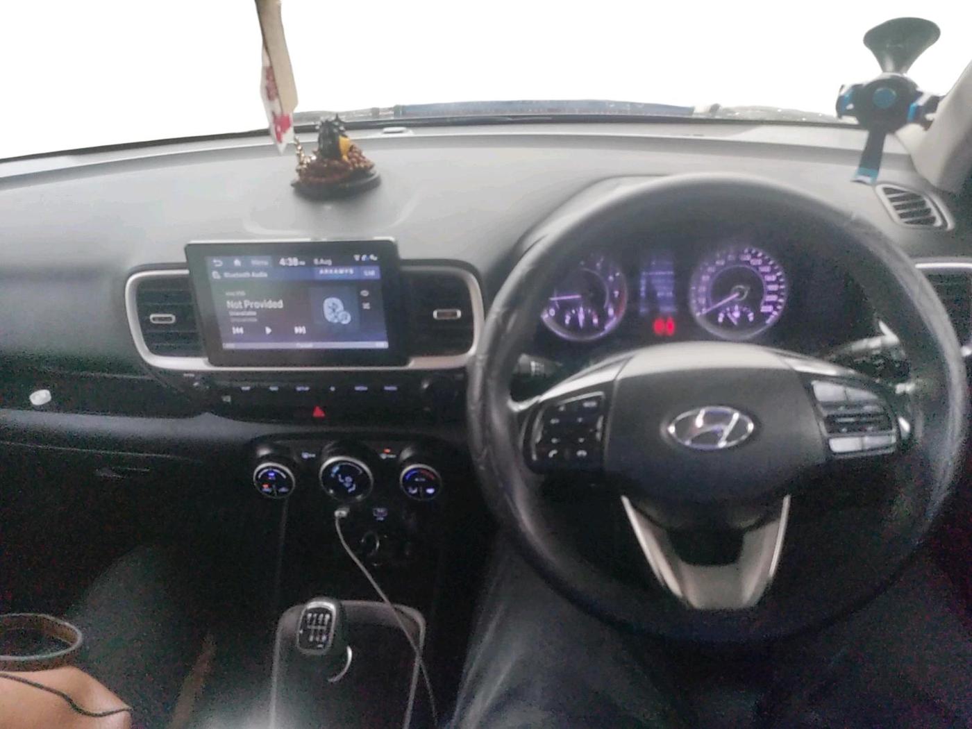 2019 Hyundai VENUE SX 1.0 (O) TURBO, Petrol, Manual, 90,803 km, interior