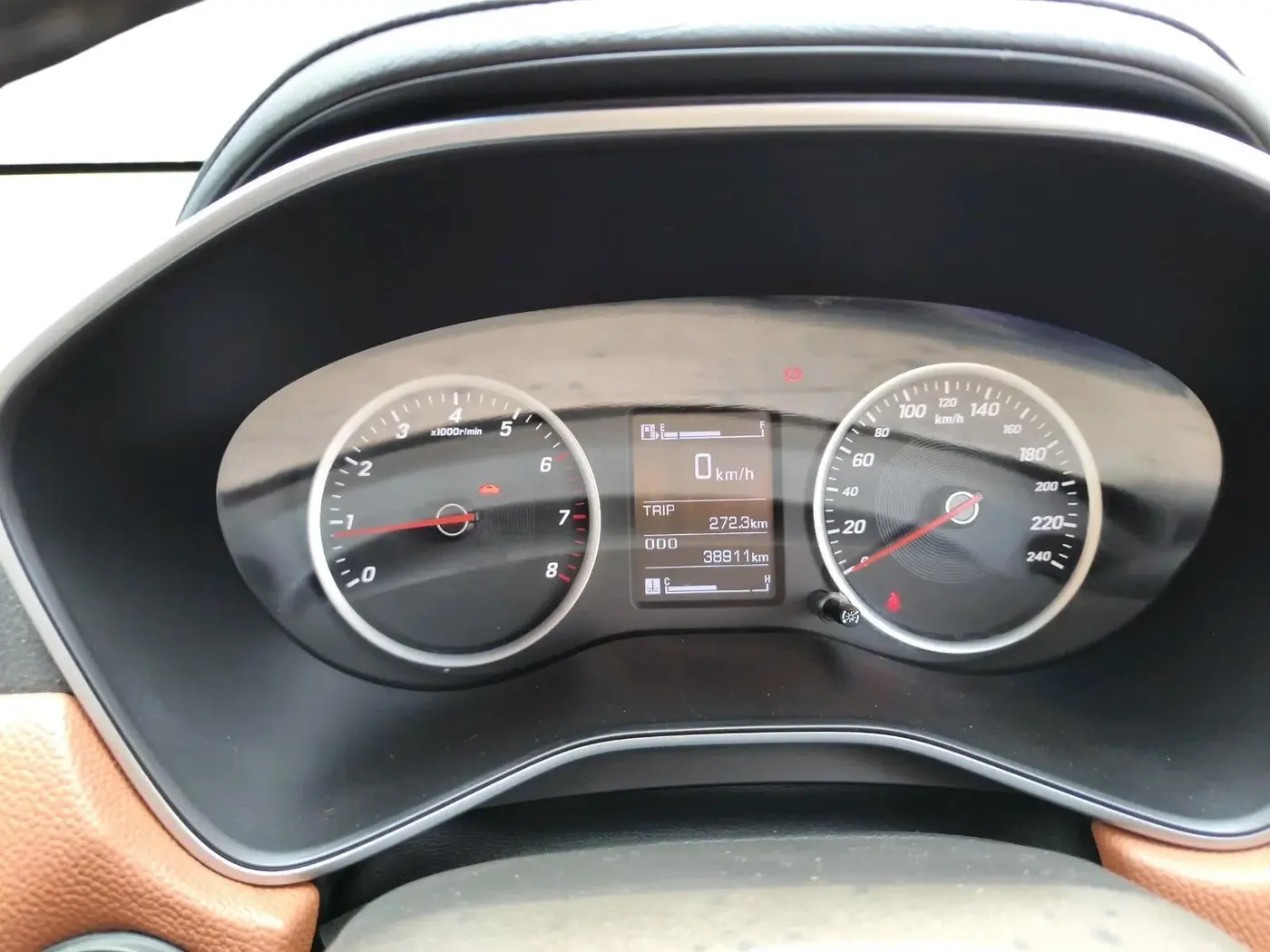 2021 MG HECTOR PLUS SMART 2.0 DIESEL TURBO MT 6-STR, Diesel, Manual, 38,911 km, interior