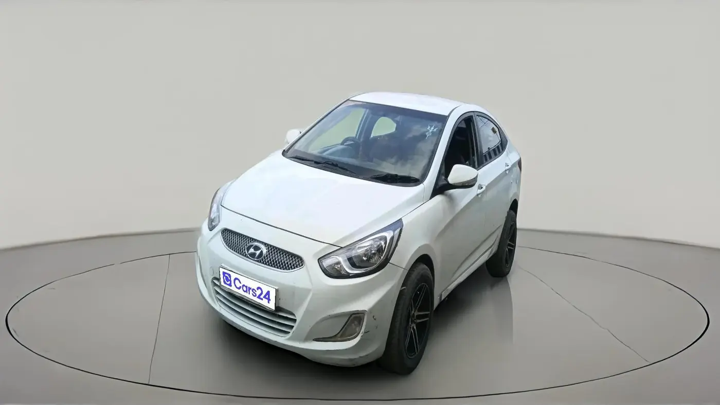 2012 Hyundai Verna FLUIDIC 1.6 CRDI SX, Diesel, Manual, 1,03,312 km, exterior
