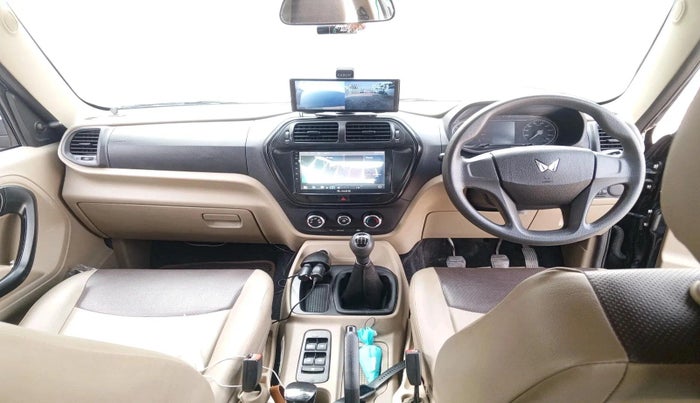 2023 Mahindra BOLERO NEO N 4, Diesel, Manual, 36,447 km, interior