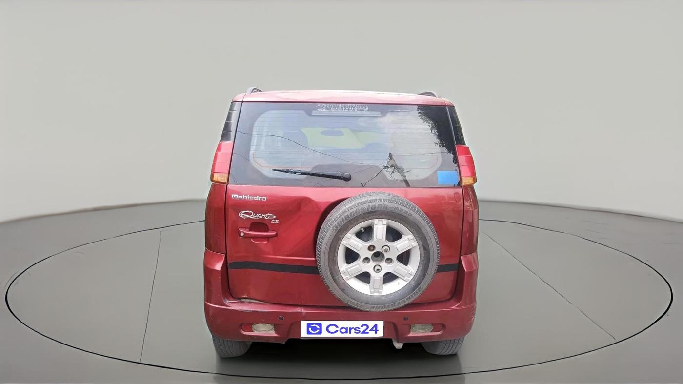 2014 Mahindra Quanto C8, Diesel, Manual, 1,11,257 km, exterior