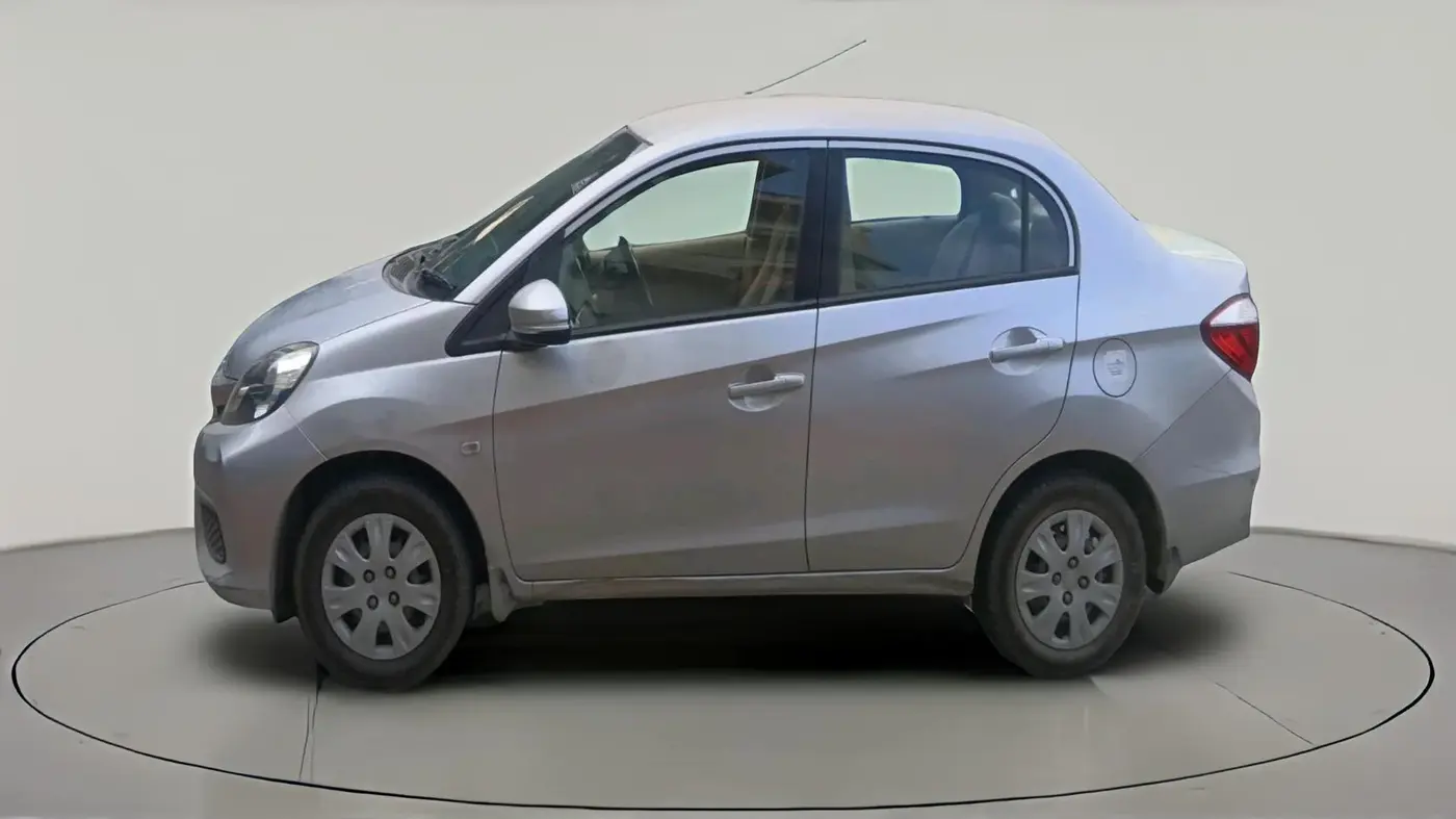 2017 Honda Amaze 1.2L I-VTEC S, Petrol, Manual, 1,24,327 km, exterior