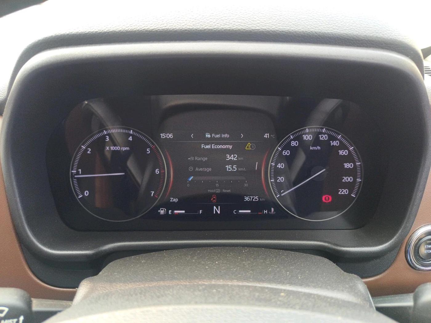 2023 Mahindra SCORPIO-N Z8 L DIESEL MT 2WD 7 STR, Diesel, Manual, 36,725 km, interior