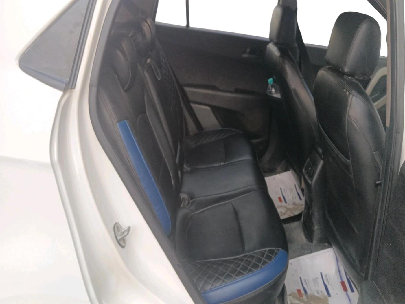 2015 Hyundai Creta SX PLUS AT 1.6 DIESEL, Diesel, Automatic, 1,47,036 km, interior
