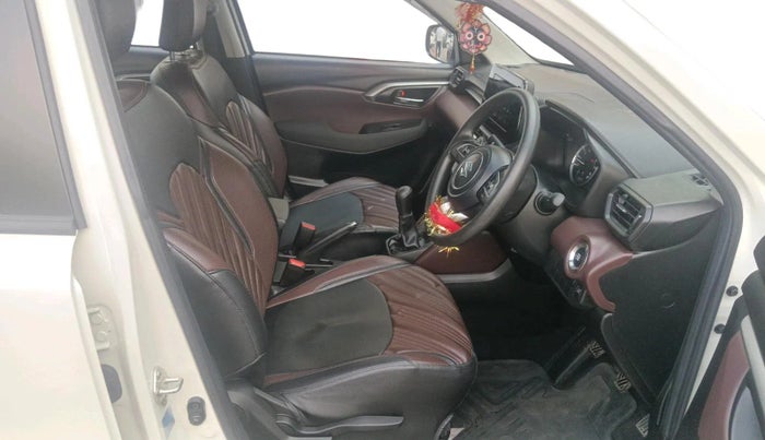 2024 Maruti Grand Vitara DELTA SMART HYBRID, Petrol, Manual, 16,364 km, interior