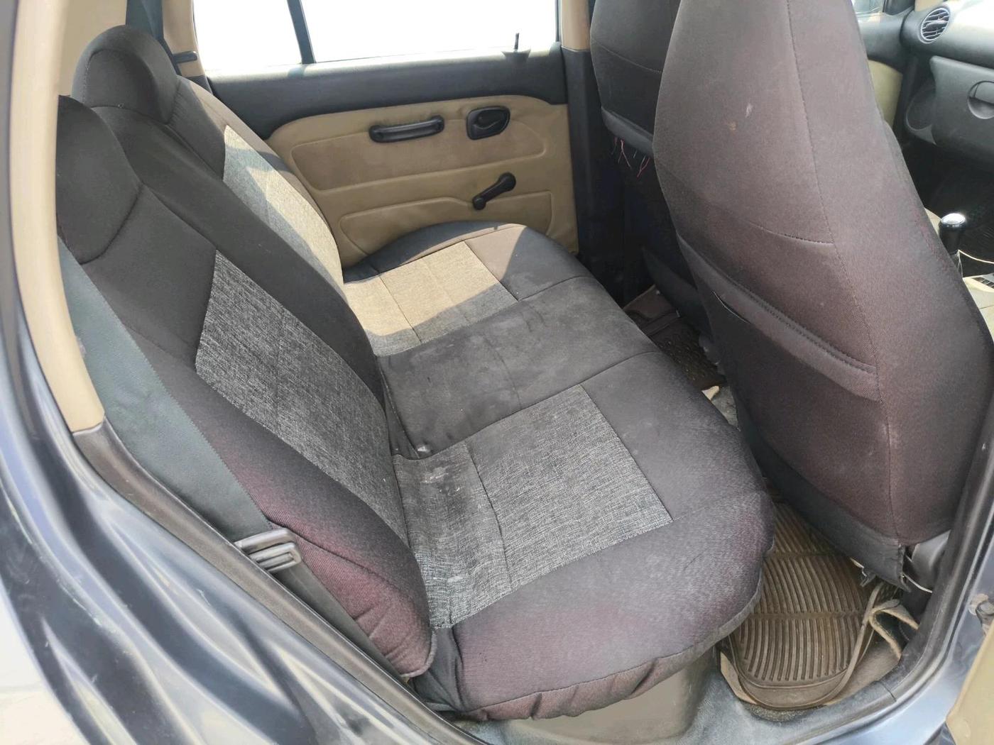 2011 Hyundai Santro Xing GL PLUS, Petrol, Manual, 1,19,719 km, interior