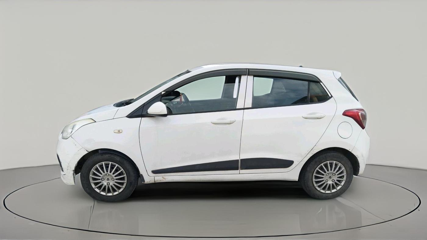2013 Hyundai Grand i10 MAGNA 1.1 CRDI, Diesel, Manual, 2,30,248 km, exterior