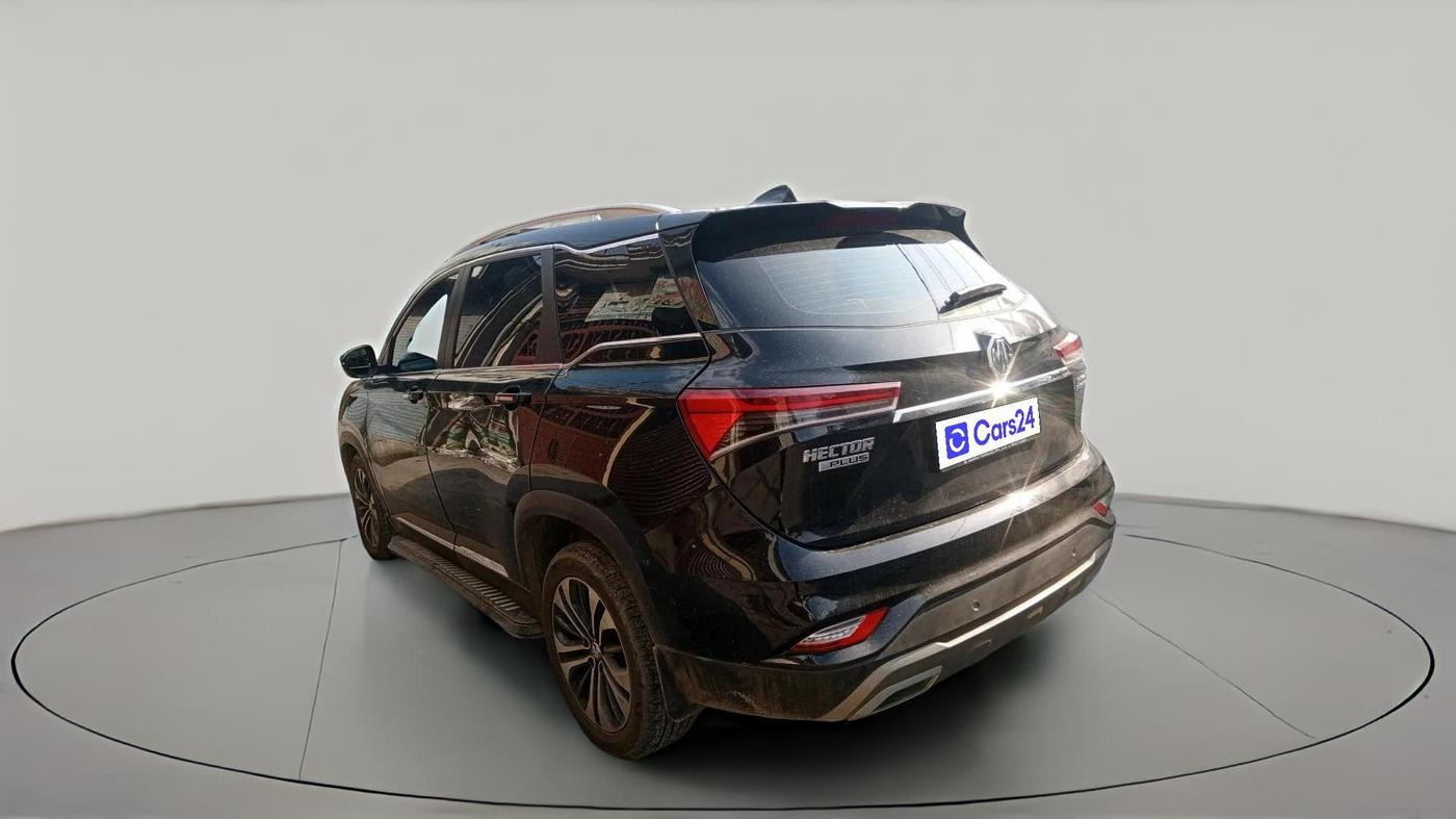 2022 MG HECTOR PLUS SHARP 1.5 PETROL TURBO CVT 6-STR, Petrol, Automatic, 20,471 km, exterior