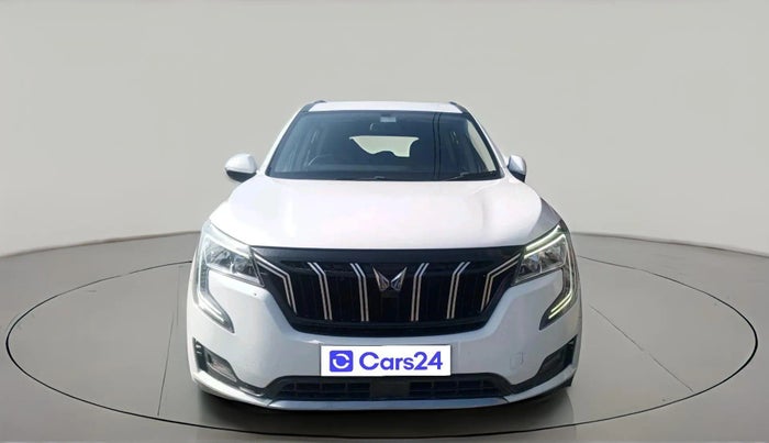2022 Mahindra XUV700 AX 3 P MT 5 STR, Petrol, Manual, 62,532 km, exterior